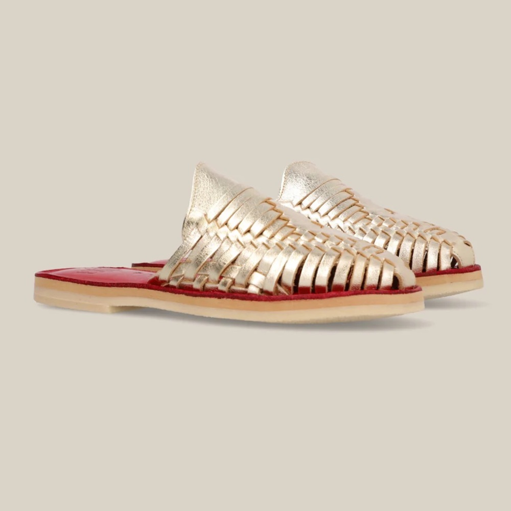 NEW Espiritu Gold Slip On Huarache Sandals, authentic Mexican